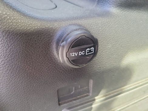 Used 2024 Jeep Wrangler Sahara image 6