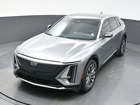 Certified 2024 Cadillac Lyriq Sport w/ LPO, Floor Liner Package image 25