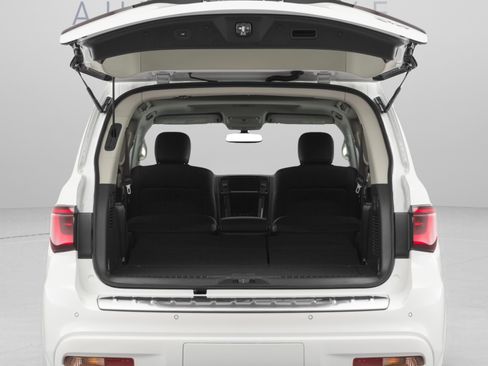 Used 2021 INFINITI QX80 Premium Select w/ Cargo Package AWD/4WD image 29