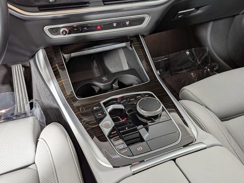 Certified 2024 BMW X5 xDrive40i image 32