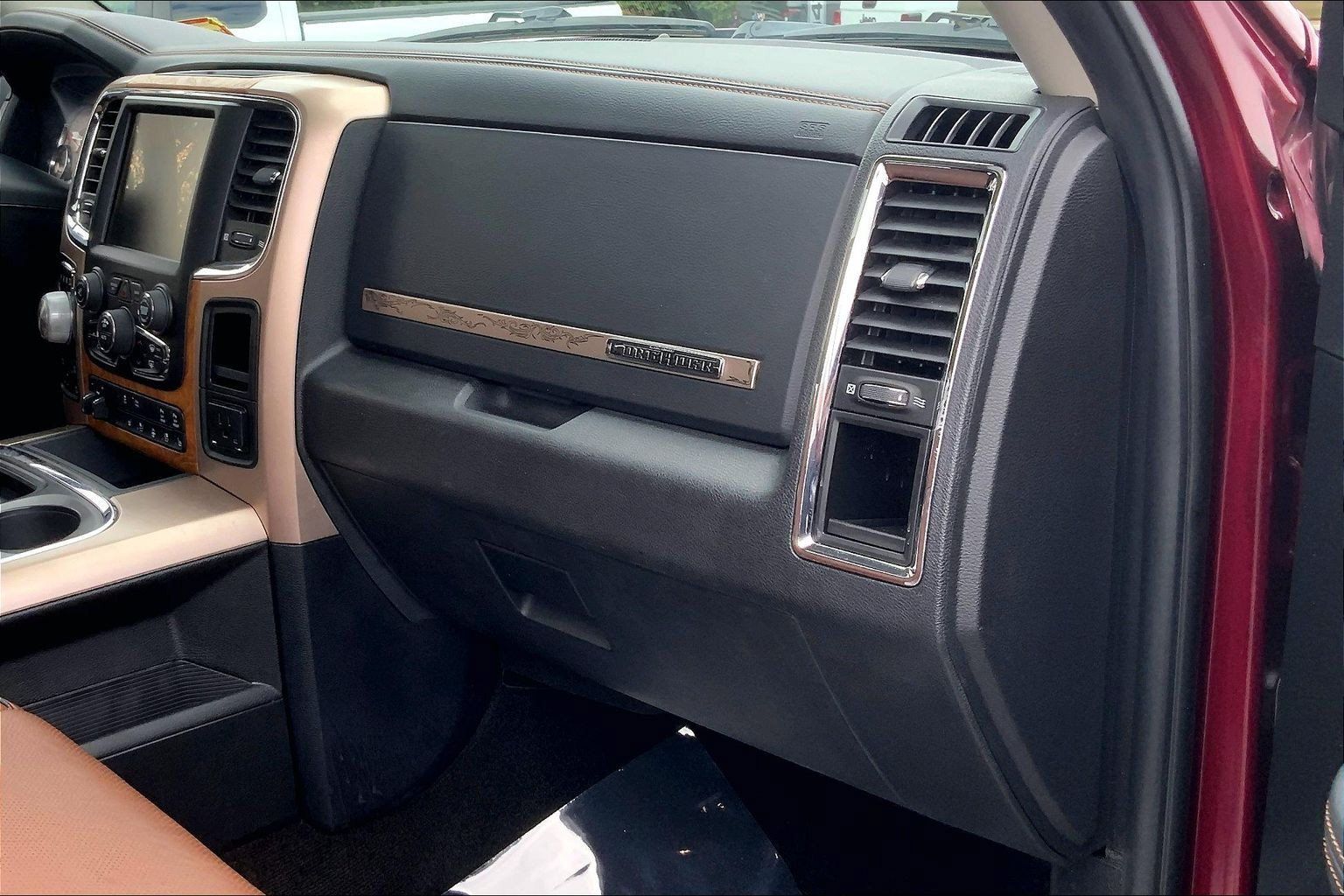 Used 2017 RAM 1500 Laramie Longhorn AWD/4WD image 15