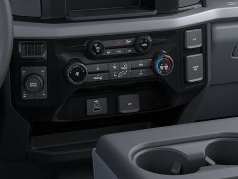 New 2026 Ford F250 XL AWD/4WD image 18