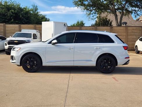 Used 2020 Audi Q7 3.0T Premium Plus w/ Premium Plus Package AWD/4WD image 12