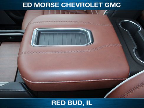 Used 2023 GMC Yukon Denali Ultimate image 22