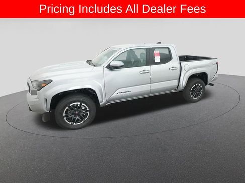 New 2026 Toyota Tacoma TRD Sport RWD image 2