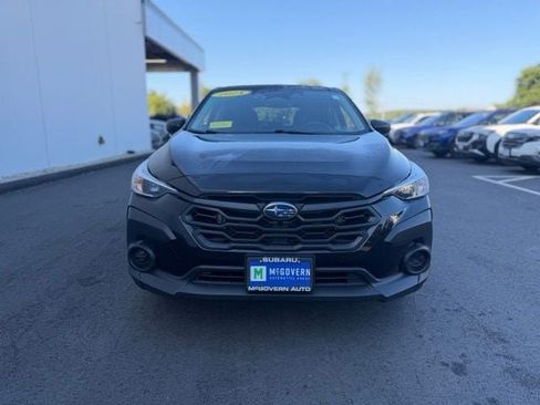 Used 2024 Subaru Crosstrek 2.0i AWD/4WD image 3