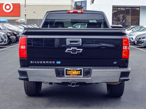 Used 2018 Chevrolet Silverado 1500 LT w/ LT Eassist Package AWD/4WD image 19