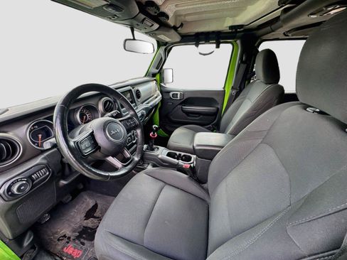 Used 2018 Jeep Wrangler Unlimited Sport S AWD/4WD image 11