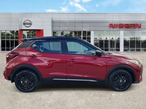 Certified 2021 Nissan Kicks SR w/ SR Premium Package image 3