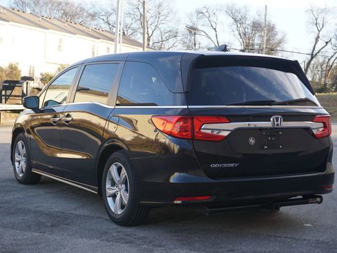 Used 2018 Honda Odyssey EX-L image 9