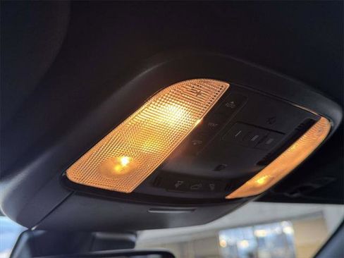 Used 2023 Dodge Durango GT image 26