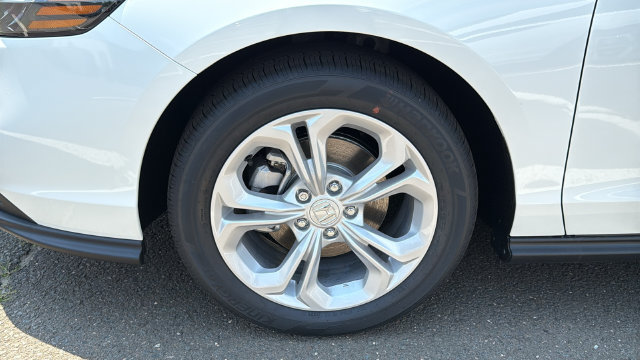New 2026 Honda Accord LX image 8