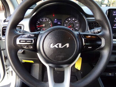Used 2023 Kia Rio LX image 39