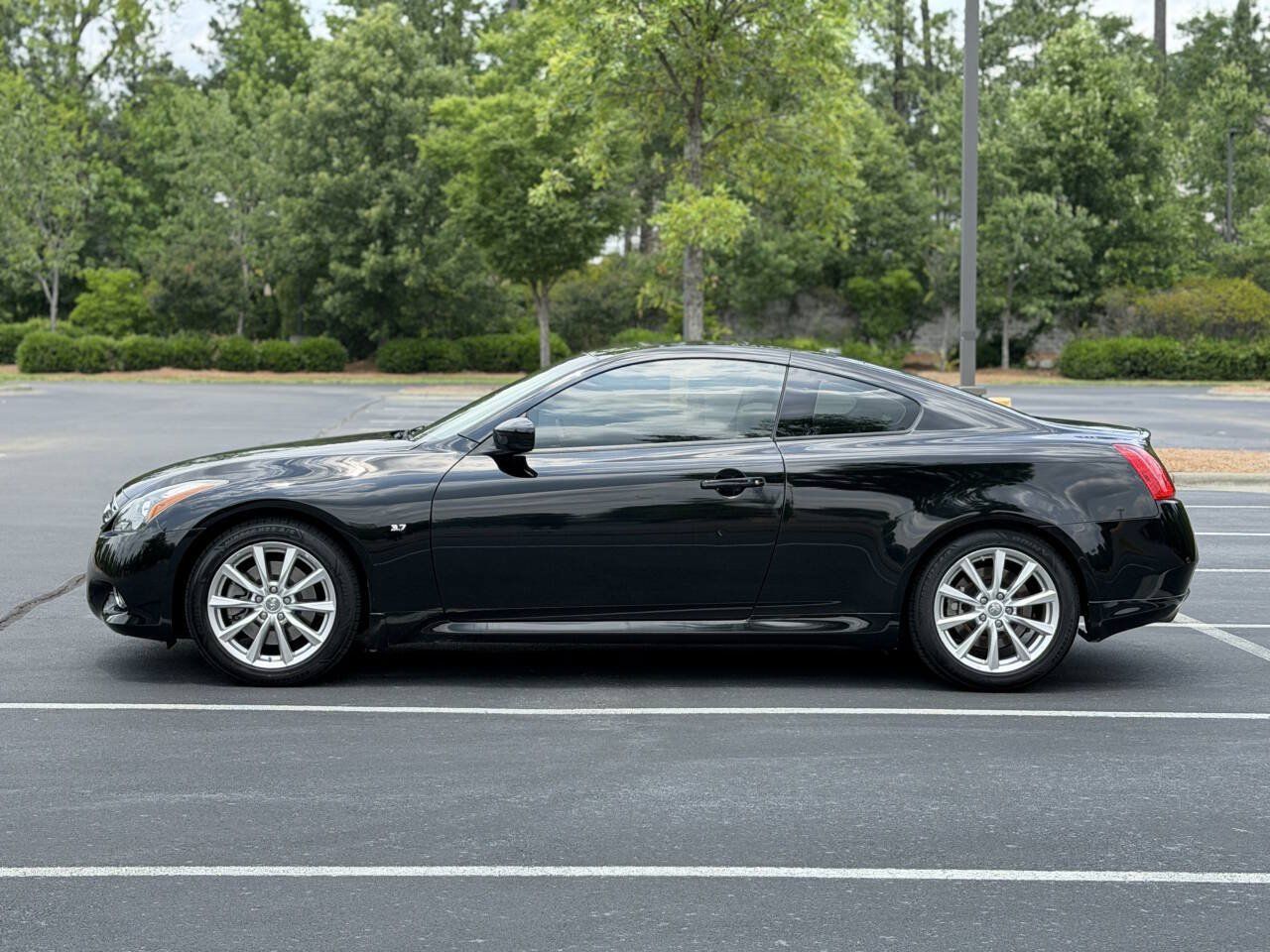 Used 2014 INFINITI Q60 Journey w/ Premium Package RWD image 4