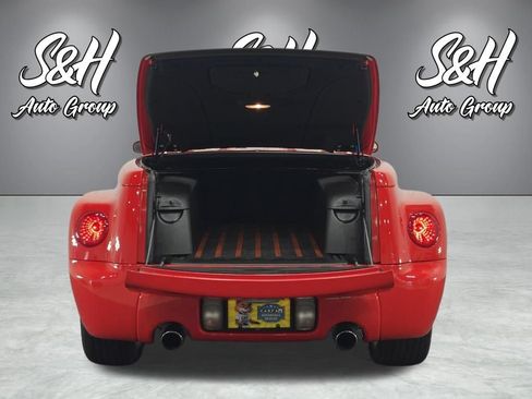 Used 2003 Chevrolet SSR w/ Preferred Equipment Group RWD image 26