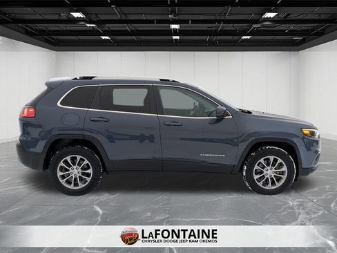 Certified 2019 Jeep Cherokee Latitude Plus w/ Cold Weather Group image 6