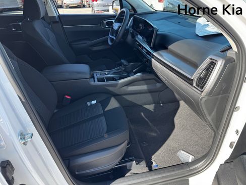 New 2026 Kia Sorento LX image 17