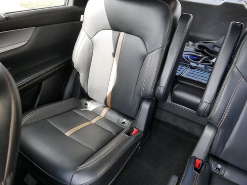 Used 2024 MAZDA CX-90 Plug-In Hybrid w/ Premium Plus AWD/4WD image 12