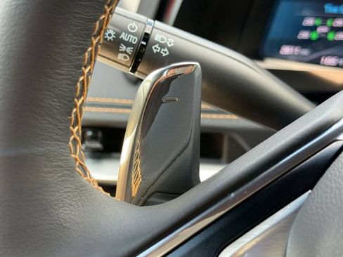 Used 2024 Chevrolet Corvette Stingray Preferred Conv w/ Z51 Performance Package RWD image 24