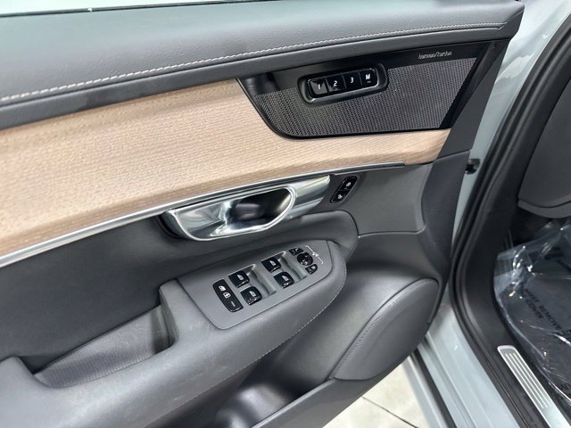 Used 2026 Volvo XC90 B6 Plus AWD/4WD image 14