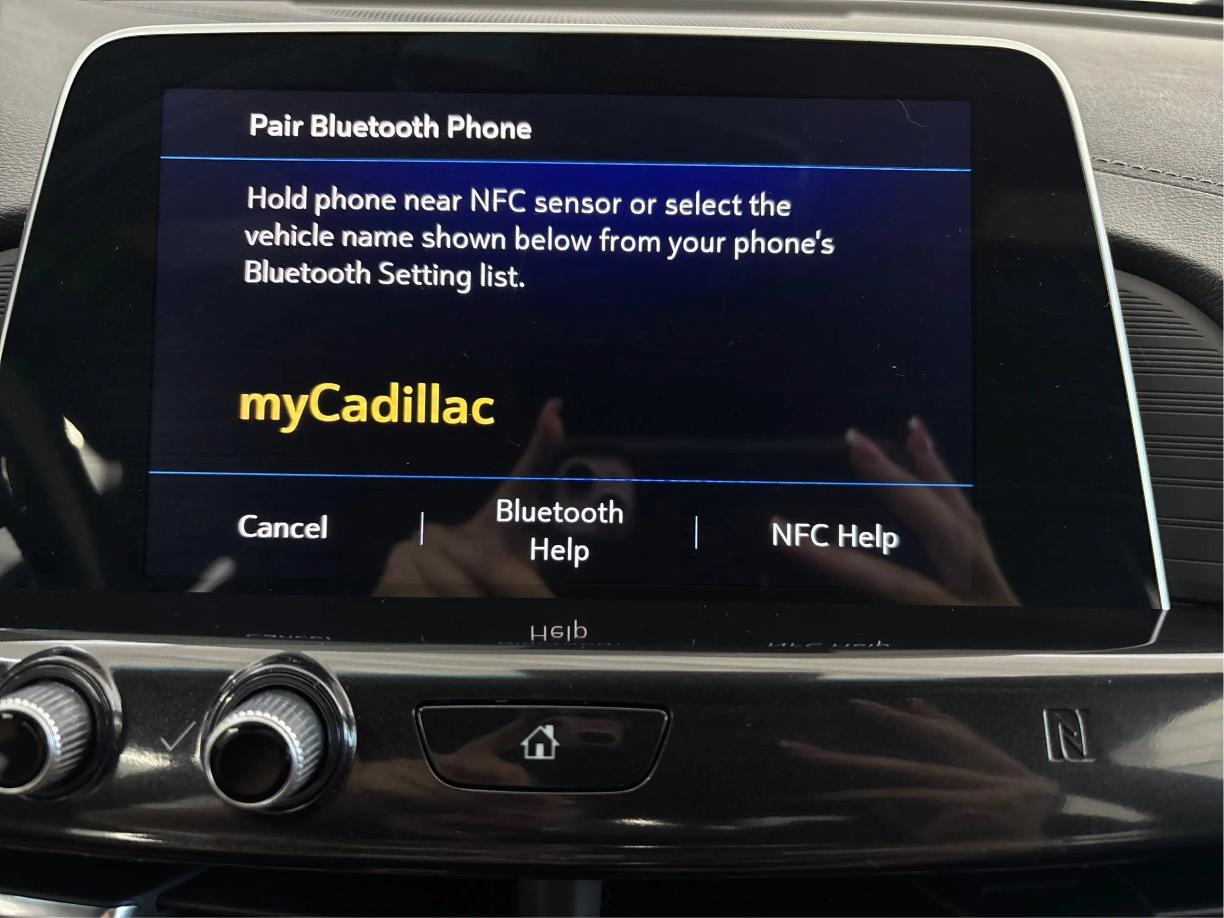 Used 2021 Cadillac CT4 Luxury w/ Sun And Sound Package RWD image 45