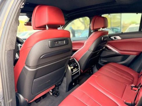 Used 2022 BMW X6 M50i w/ Executive Package AWD/4WD image 18