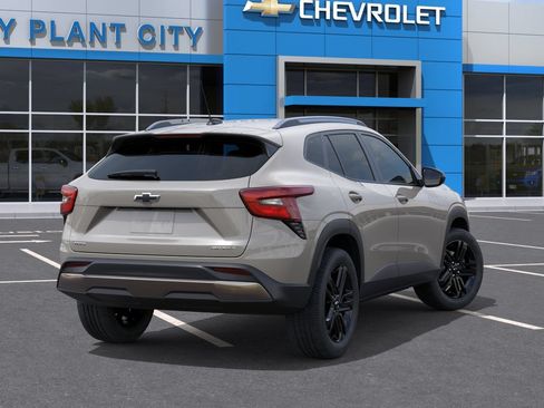 New 2026 Chevrolet Trax ACTIV w/ Driver Confidence Package FWD image 4