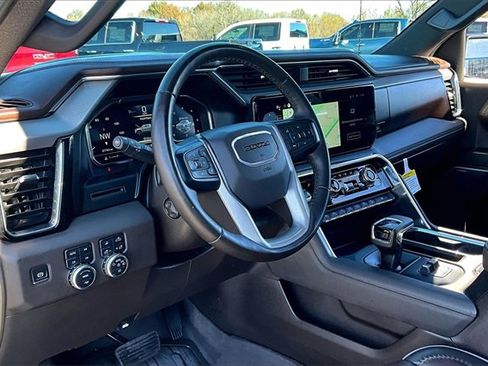 Used 2024 GMC Sierra 1500 Denali image 18