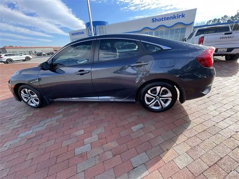 Used 2018 Honda Civic LX image 29