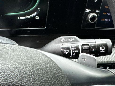 Used 2023 Kia Sportage LX image 18