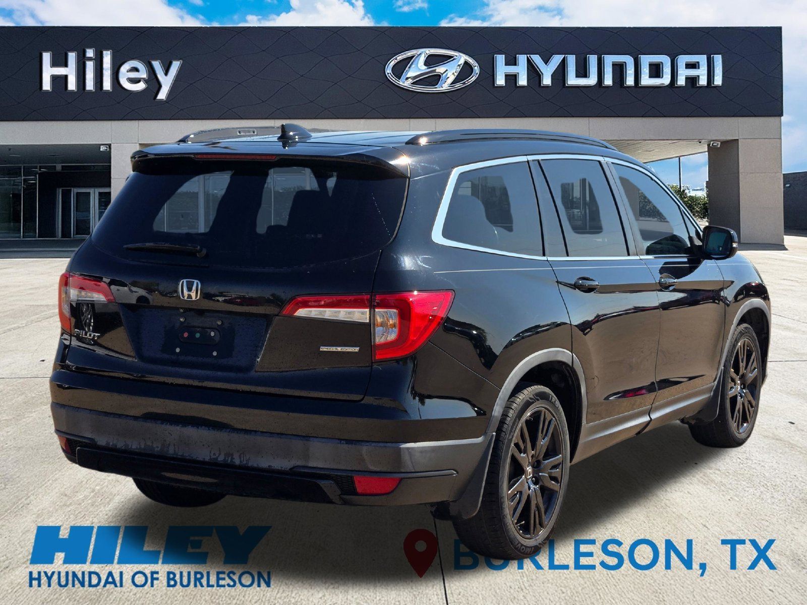 Used 2021 Honda Pilot Special Edition image 4