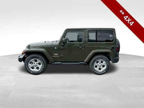 Used 2015 Jeep Wrangler Sahara w/ Dual Top Group AWD/4WD image 2