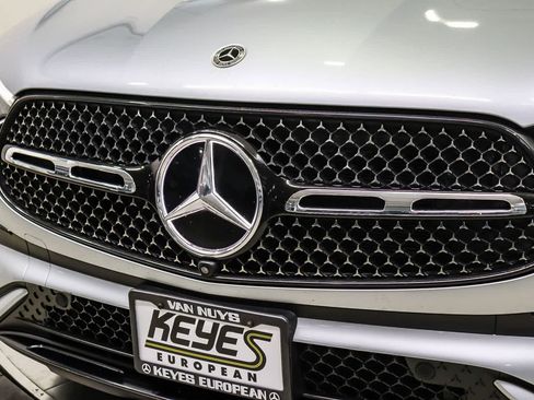 Certified 2024 Mercedes-Benz GLC 300 4MATIC image 8