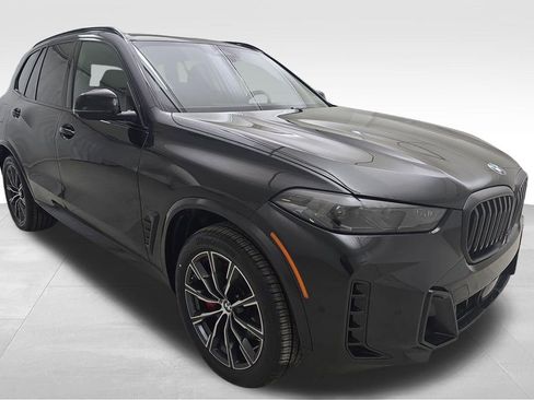 Certified 2025 BMW X5 xDrive40i w/ M Sport Package image 2