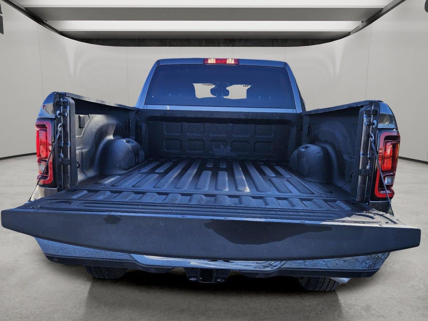 Used 2026 RAM 2500 Big Horn AWD/4WD image 5