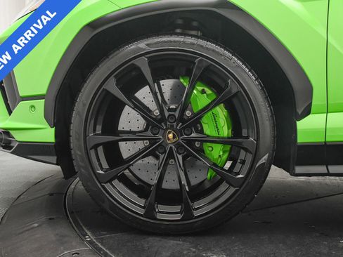Used 2023 Lamborghini Urus S image 31