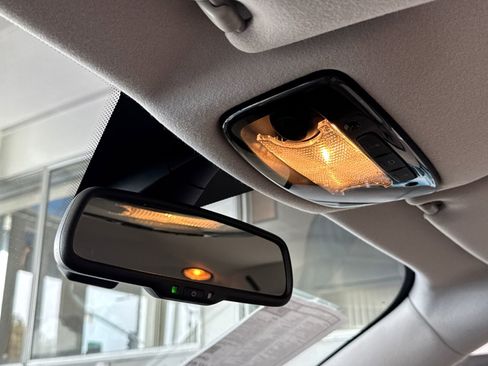 Used 2018 Maserati GranTurismo MC image 13