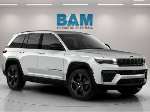 New 2026 Jeep Grand Cherokee Limited AWD/4WD image 1