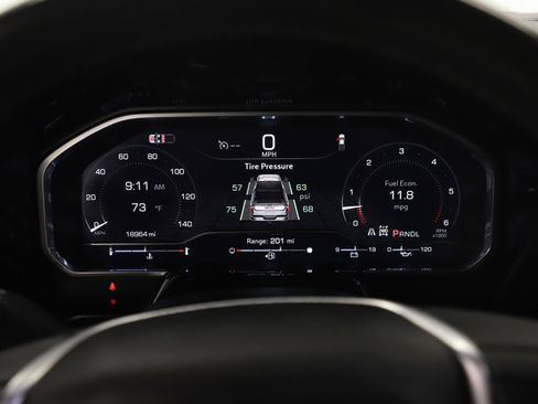 Used 2024 GMC Sierra 3500 SLE w/ SLE Convenience Package image 24