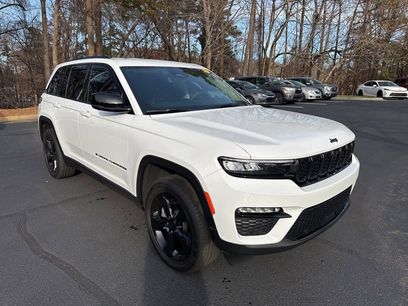 Used 2023 Jeep Grand Cherokee Limited w/ Luxury Tech Group II