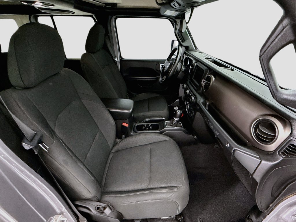 Used 2021 Jeep Wrangler Unlimited Sport AWD/4WD image 18