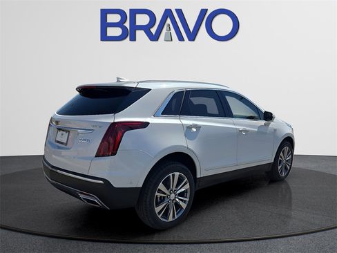 New 2025 Cadillac XT5 Premium Luxury w/ Technology Package image 4