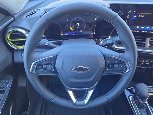 New 2026 Chevrolet Trax ACTIV w/ Driver Confidence Package image 21