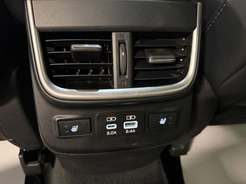 Used 2024 Subaru Outback Limited image 22