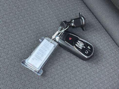 Used 2025 Buick Encore GX Preferred image 25