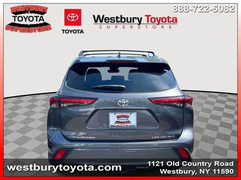Used 2023 Toyota Highlander Limited AWD/4WD image 9