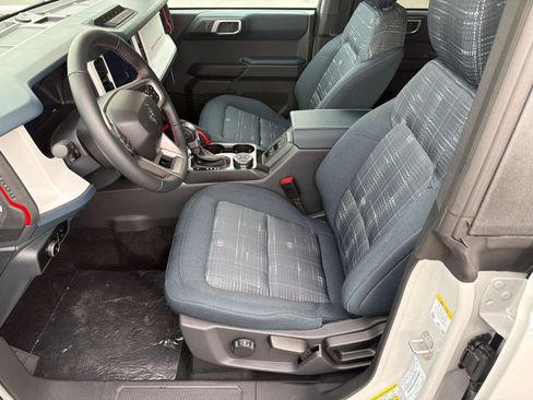 New 2026 Ford Bronco Heritage Edition AWD/4WD image 5