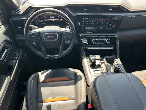 Used 2023 GMC Sierra 1500 AT4 w/ AT4 Premium Package AWD/4WD image 24