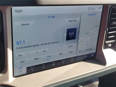 Used 2024 Ford Bronco Outer Banks image 25