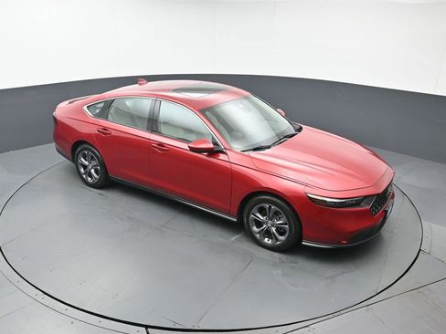 Certified 2023 Honda Accord EX image 44